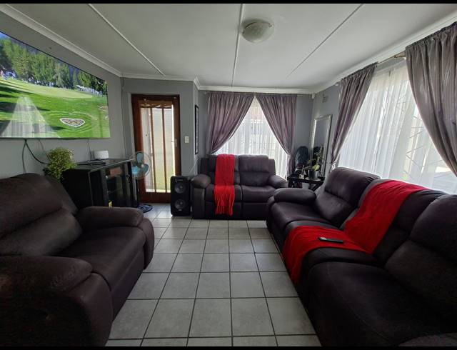 3 BEDROOM HOUSE FOR SALE IN NEW SCHEME